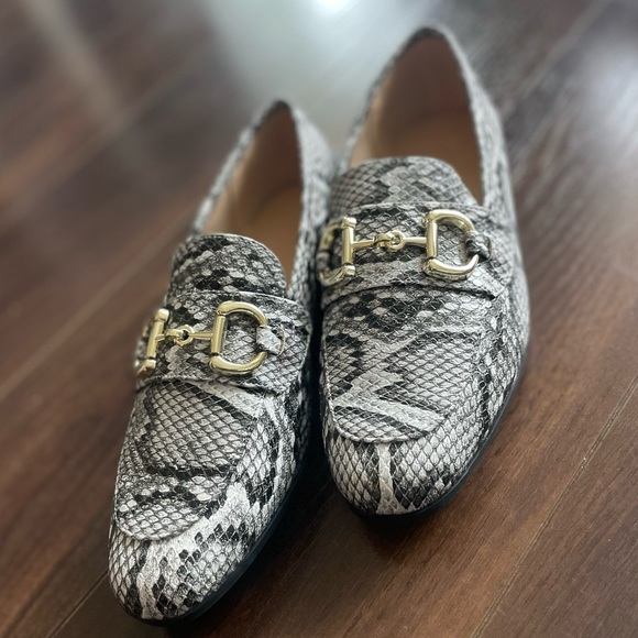 Black & White Slip On Loafer - Picture 6 of 14